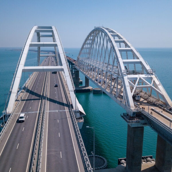 Экскурсии в Крымский мост
